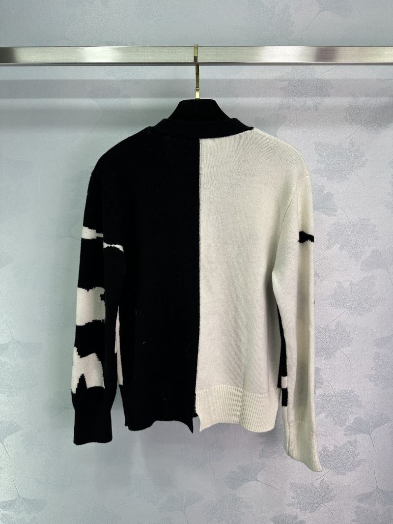 Burberry Sweaters